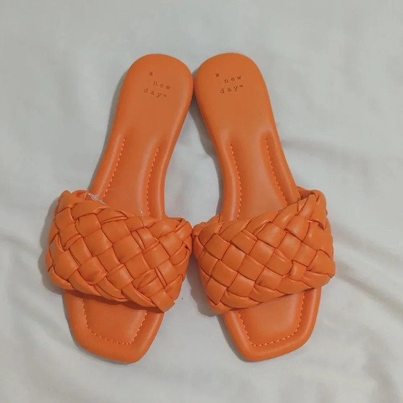 A New Day Carissa Slide Sandals with Memory Foam Insole, Color Orange Size 8 - Picture 2 of 9